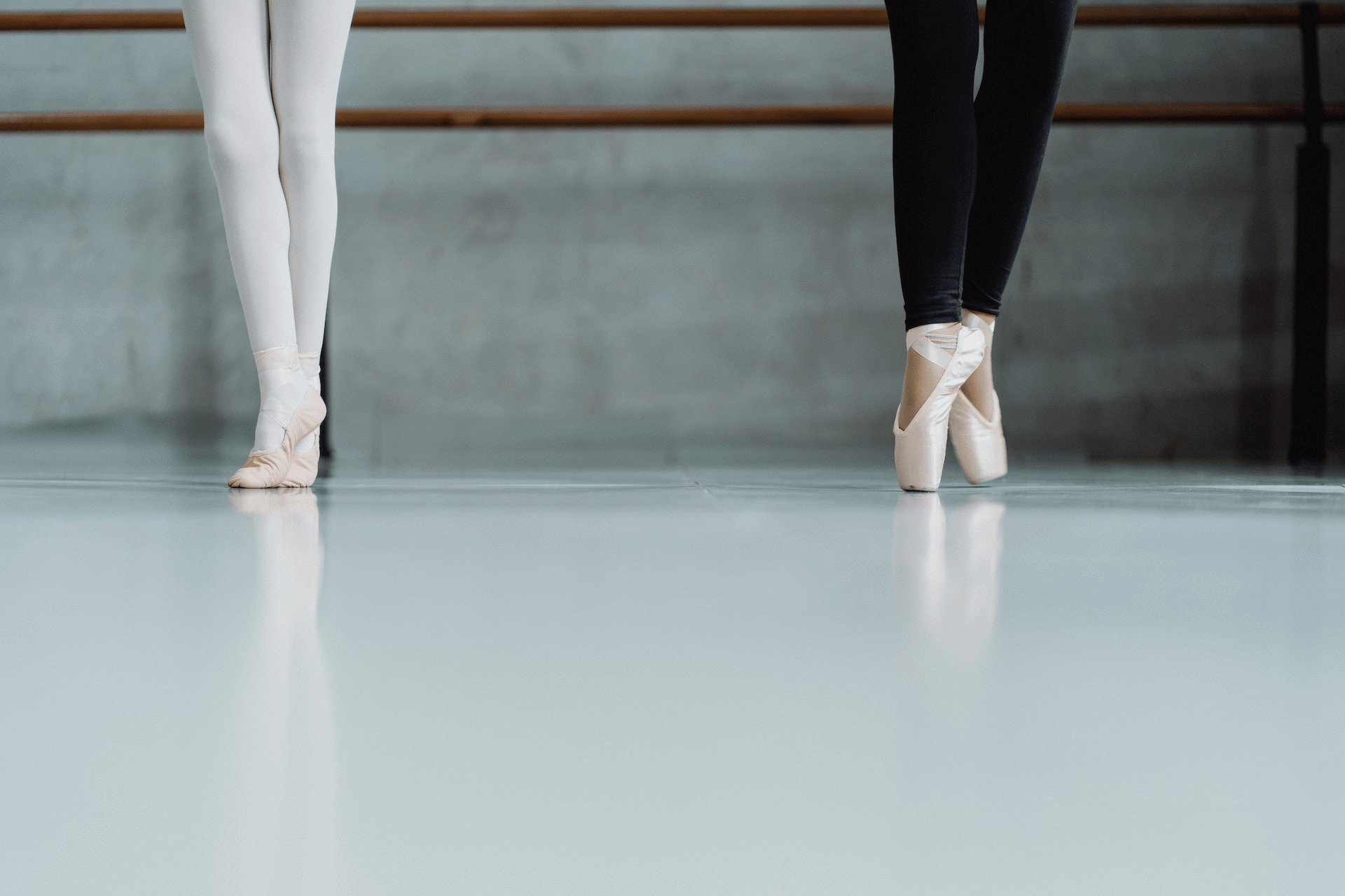 Ballerinas performing pointe technique